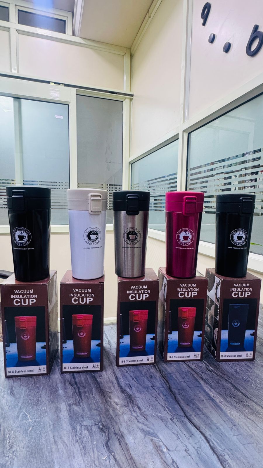 Insulated Stainless Steel Thermal Cup Leakproof Reusable Travel Mug for Hot and Cold Drinks Non Slip Grip