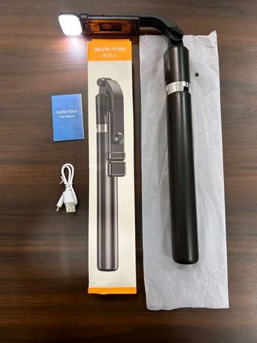 Adjustable Selfie Stick Tripod with 360° Rotation | Extendable Phone Stand for iPhone & Android